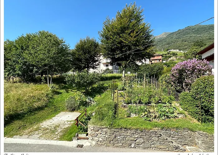 Casa Azalea, Vista E Giardino Dom wakacyjny *